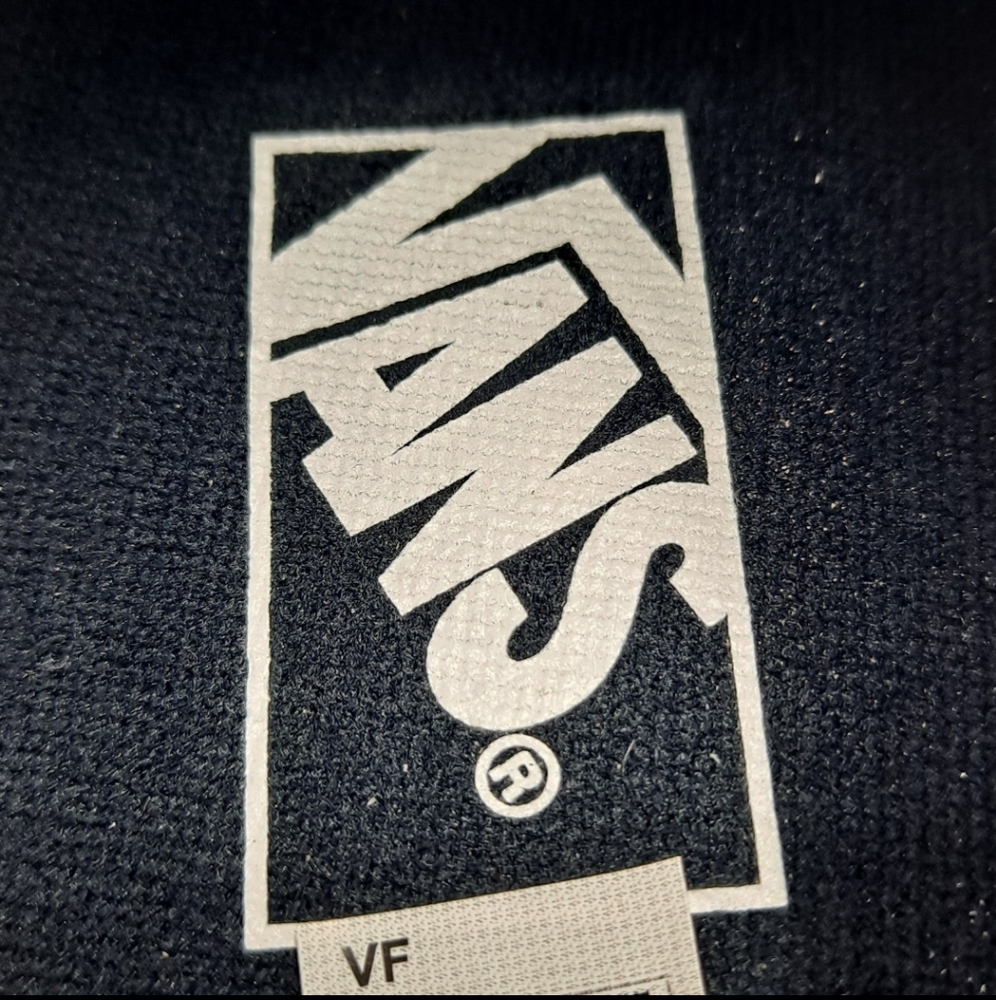 VANS - Picture 5 of 7